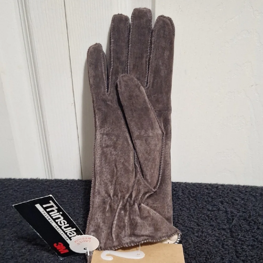 Isotoner Women's Brown Suede Leather Aris Country Gloves-M
